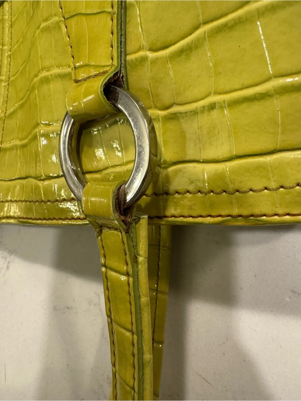 Vintage Guess Croc-Embossed Shoulder Bag in Lime